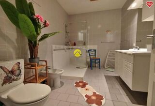  Maison � vendre 8 pi�ces 274 m�