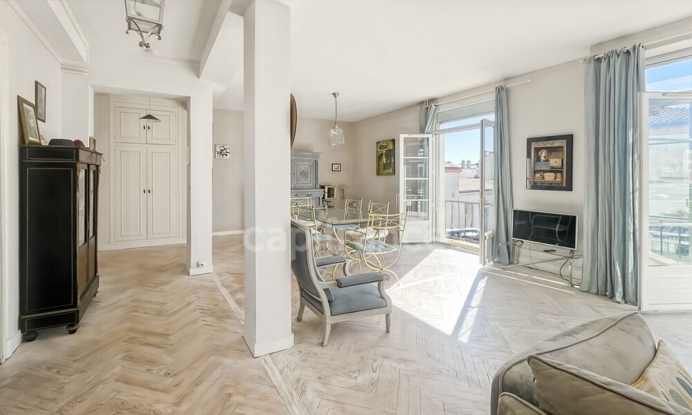 Vente Appartement ROYAN, Quartier Eglise Notre-Dame : T3 de 93 m² au 1er étage avec balcon et jardin partagé Royan