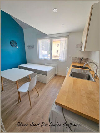  Immeuble à vendre 9 pièces 110 m²