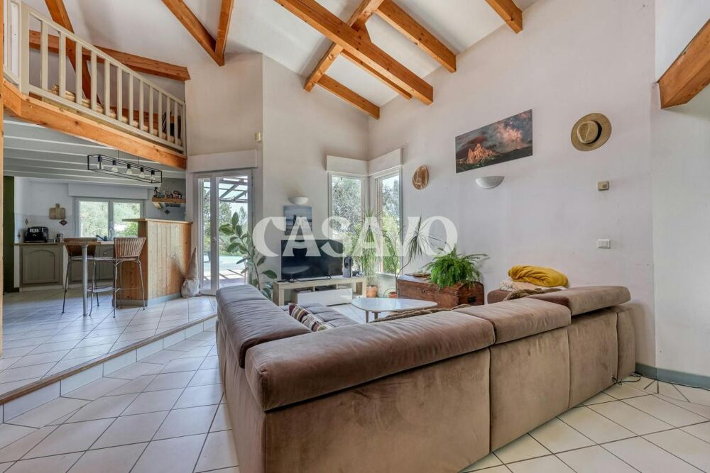 à vendre  Propriété/château Tourves (83170)