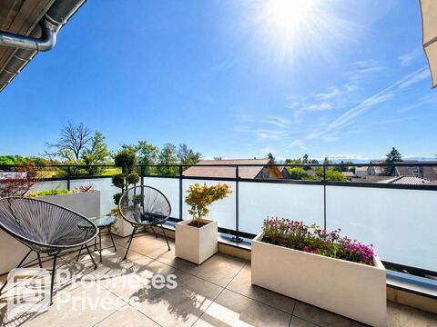  CROZET T3 dernier �tage de standing - Vue Panoramique Mont-Blanc et Jura - 2 places de parking priv�es Appartement - 3 pi�ce(s) - 72 m�