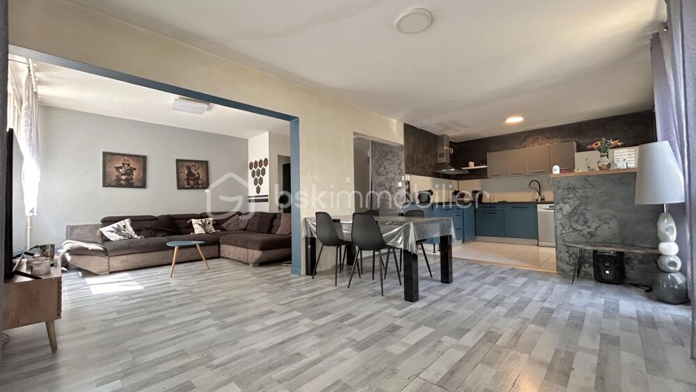 Spacieux T5 de 105 m² avec place de parking et cave  Résidence sécurisée