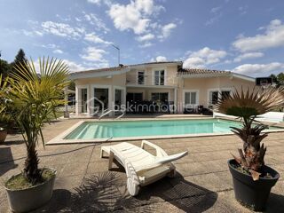  Maison à vendre 7 pièces 156 m²