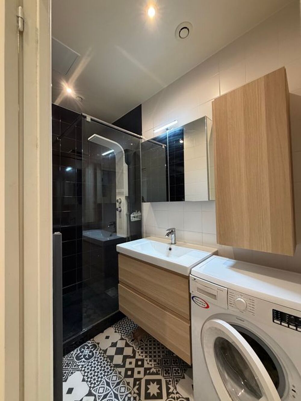Location Appartement Appartement de 50m2 à louer sur Paris 08 Paris 8