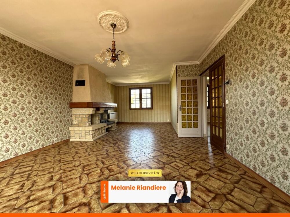 Vente Maison Maison familiale de 139 m², 4 chambres, bureau et 82 m2 de garage La fleche