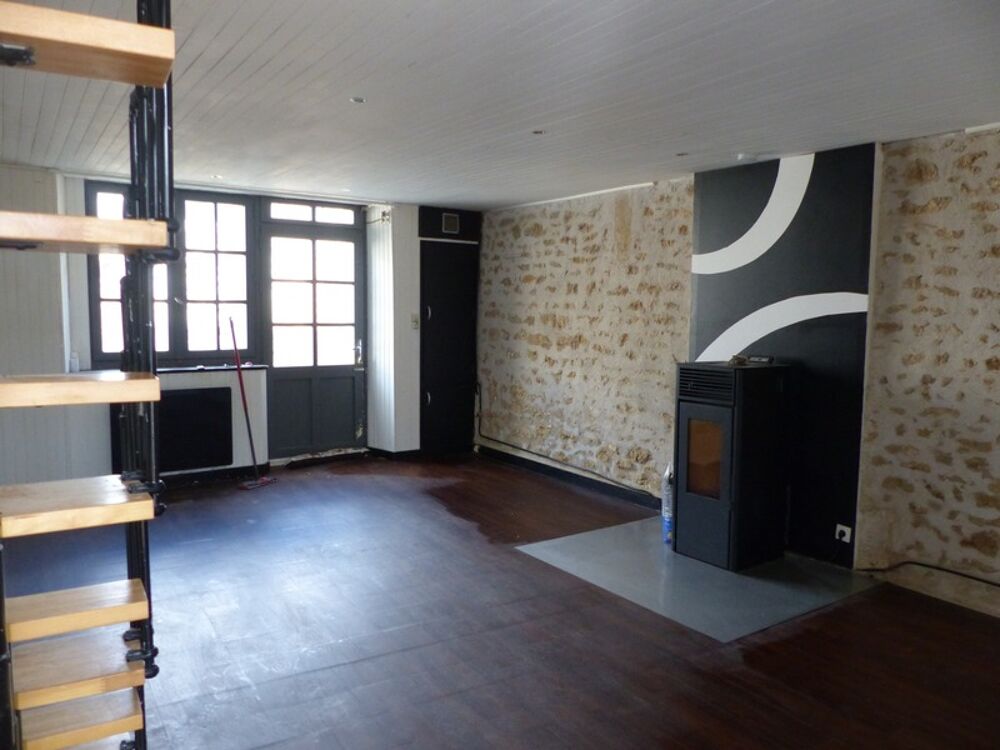 Maison à vendre 4 pièces AIRVAULT (79) TERRAIN 374 m²