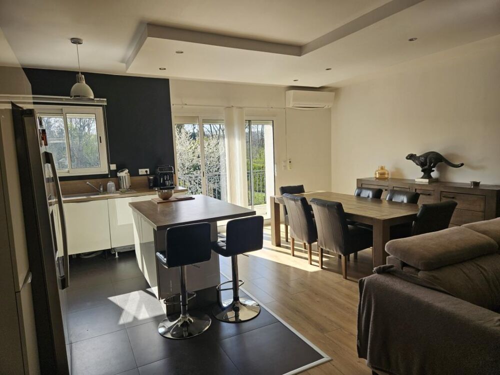 Vente Maison LE CENDRE – Maison familiale rénovée avec 5 chambres, garage de 98 m² et jardin intime Le cendre