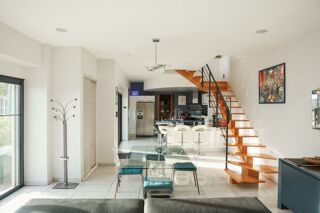  Maison à vendre 10 pièces 289 m²