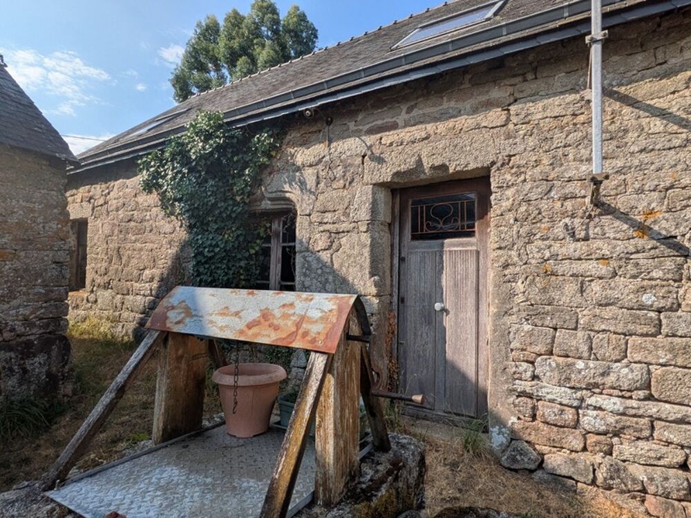 Vente Maison PLOUAY MAISON EN PIERRE SOUS ARDOISES 1 PIÈCE DE 50M² ENVIRON PARCELLE DE 140m² ENVIRON AVEC UN PUITS Plouay