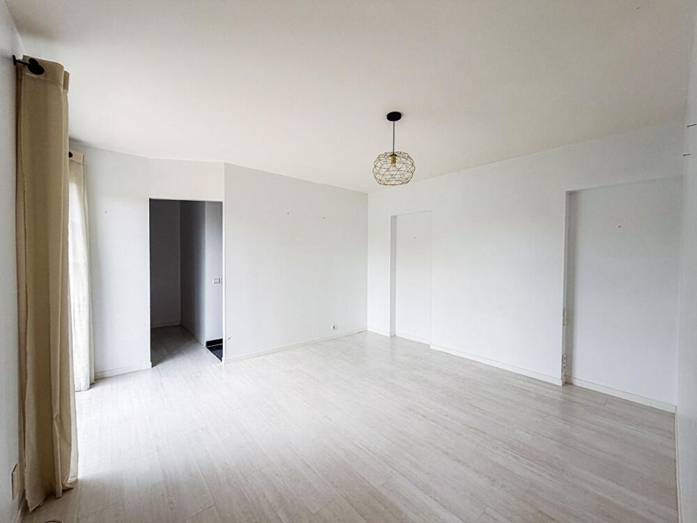 à vendre  Maison Saint-Jean-de-Marsacq (40230)