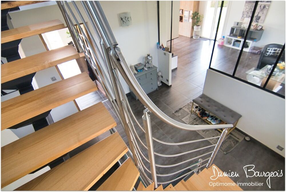  vendre  Villa Prvessin-Mons (01280)