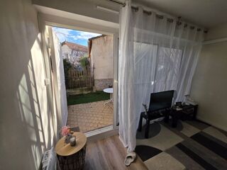  Appartement à louer 1 pièce 26 m²