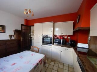  Maison � vendre 8 pi�ces 210 m�