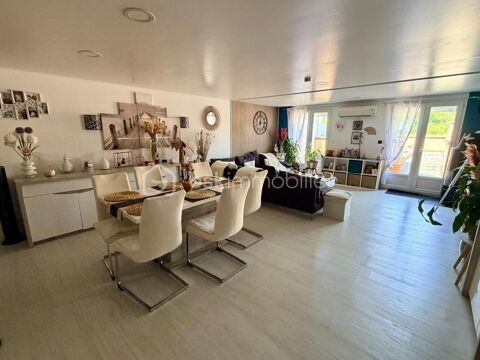   Maison mitoyenne de plain-pied de 95 m² avec terrasse à découvrir Maison - 4 pièce(s) - 95 m²