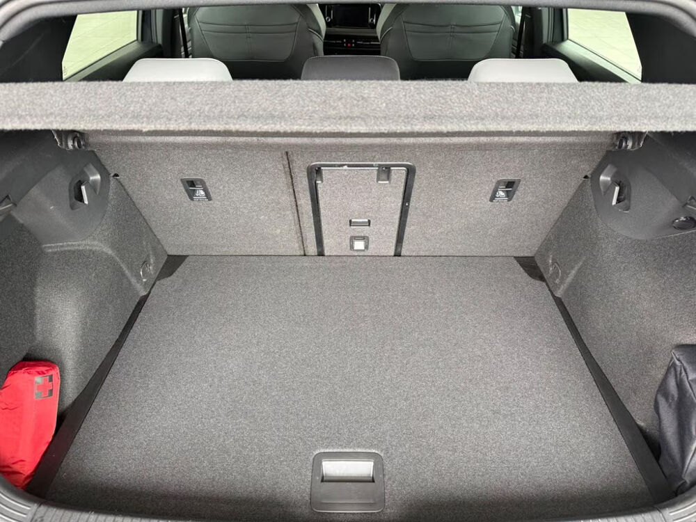 Golf VIII Limousine R-Line 2024 occasion 33000 Bordeaux