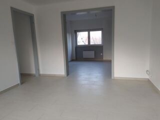  Appartement à louer 3 pièces 57 m²