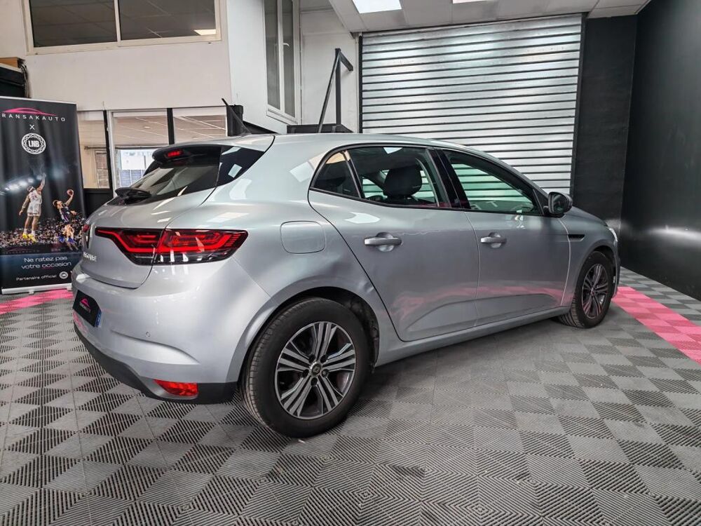 M&eacute;gane 1.3 TCE 140 &Eacute;volution 2023 occasion 06700 Saint Laurent Du Var