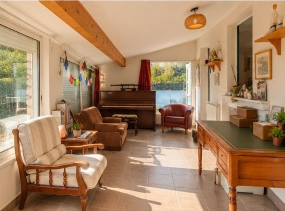 Maison à vendre 5 pièces THOARD (04)