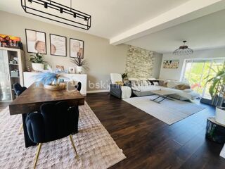  Maison � vendre 9 pi�ces 215 m�