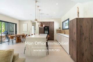  Maison � vendre 6 pi�ces 210 m�