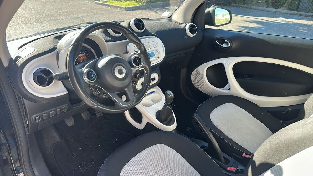 ForTwo 0.9 90 Passion - 2 places 2015 occasion 13190 Allauch