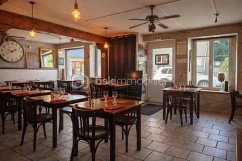   A VENDRE - FONDS DE COMMERCE RESTAURANT/BAR - 