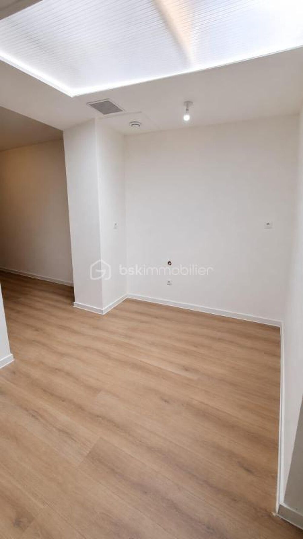 Vente Maison Maison de ville rénovée – 91 m² – 3 chambres + 1 bureau (possibilité 4 chambres) – Faches-Thumesnil – Rare sur le secteur ! Faches thumesnil
