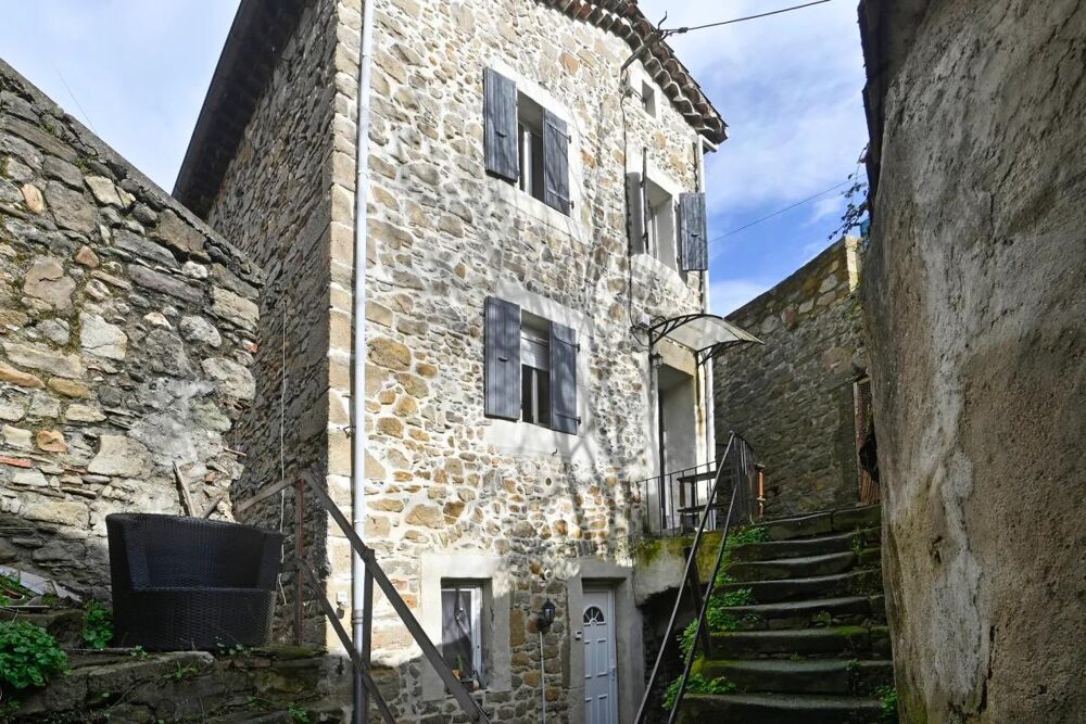 Ensemble immobilier de 3 logements à La Grand-Combe