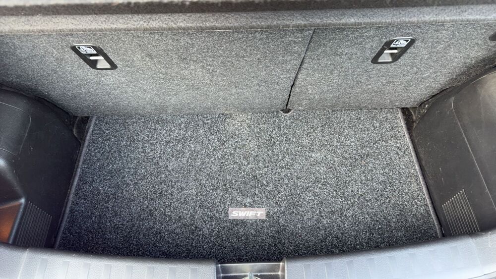 Swift 1.2 VVT 94 4X4 Pack - Entretien constructeur Toit ouvrant 2017 occasion 74000 Annecy
