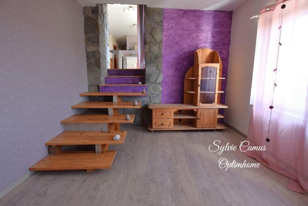 Vente Maison SAINTE-SIGOLÈNE – BELLE MAISON EN PIERRE DE 192 M², 5 CHAMBRES, TERRASSE ET VUE DÉGAGÉE Sainte sigolene