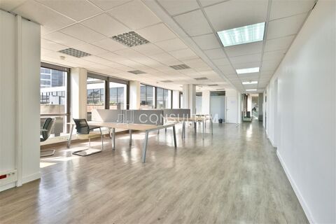 Au pied du Pont de St Cloud, beau plateau lumineux de 368 m&sup2; &agrave; louer 7820 92210 Saint cloud