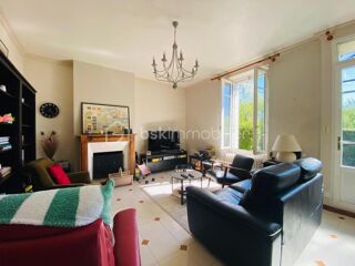  Propri�t�/ch�teau � vendre 7 pi�ces 110 m�