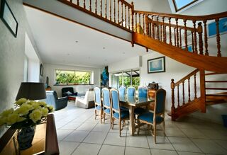  Maison à vendre 10 pièces 175 m²