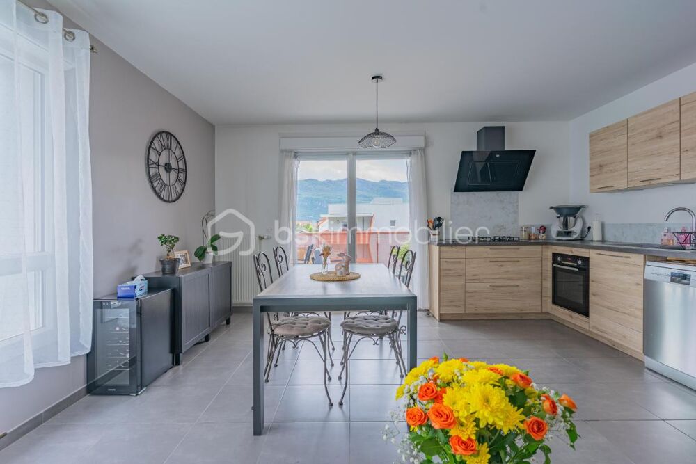 Vente Appartement T3 lumineux avec balcon vue Dent du Chat Aix les bains