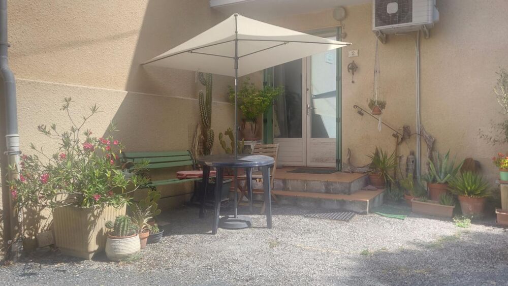 31540 MONTÉGUT-LAURAGAIS- Maison de village en pierre avec garage et jardin
