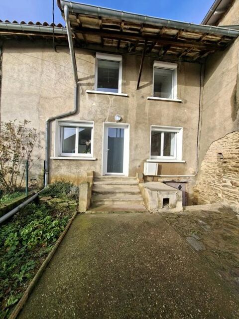   Maison de hameau T3 avec cour et cave Appartement - 3 pice(s) - 68 m