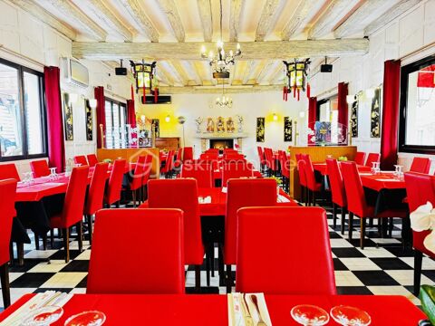  restaurant licence 4 d'angle sur D 152 à Loury 