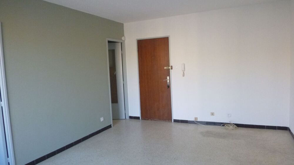 Location Appartement Appartement de 24m2 à louer sur Nîmes Nimes