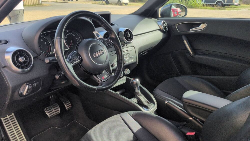 A1 1.4 TFSI 185 S-Tronic 7 S line - Automatique 2011 occasion 45000 Orleans