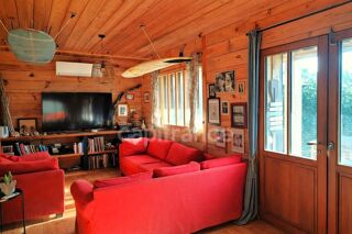  Maison à vendre 10 pièces 196 m²