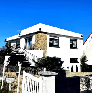  Maison  vendre 8 pices 159 m