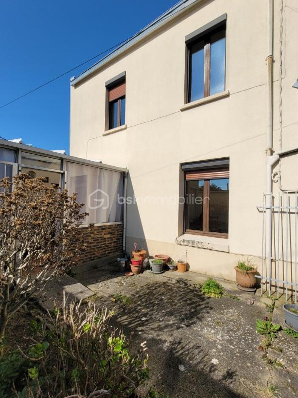 SOUS OFFRE - Maison F3 avec travaux
