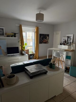  Appartement à louer 2 pièces 43 m²