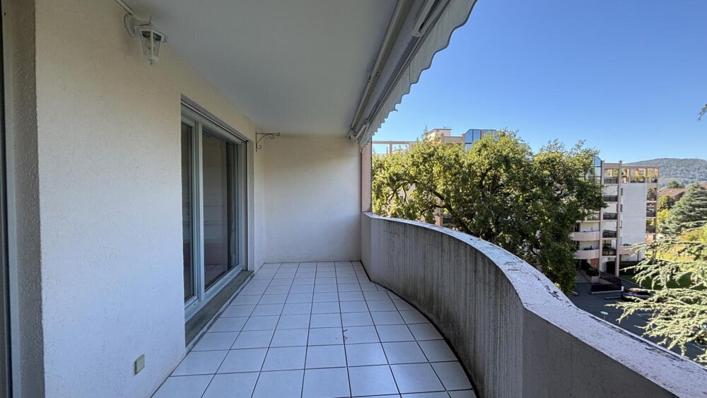 Location Appartement 'BASILE' Annecy