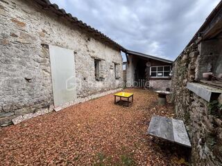  Immeuble à vendre 3 pièces 110 m²