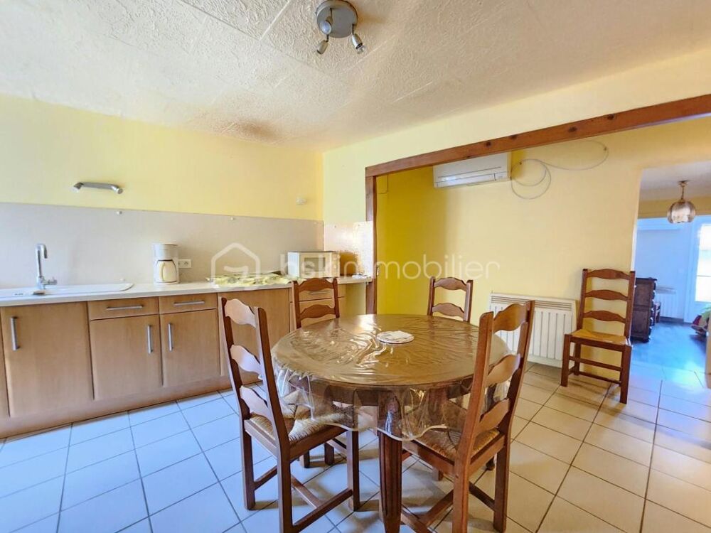 Vente Maison Maison de village de 100 m2 avec garage et remise de 34 m2 Tourbes