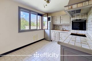  Maison � vendre 7 pi�ces 215 m�