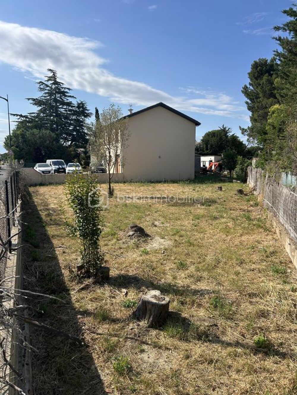   LIGNAN-SUR-ORB – TERRAIN COMMERCIAL 457 m² 