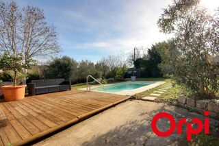  Villa  vendre 6 pices 150 m