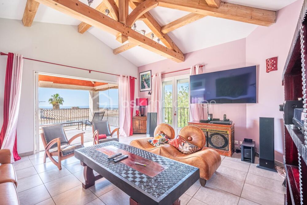 DPT VAR (83) - VUE MER - MAISON FAMILIALE - AU CALME